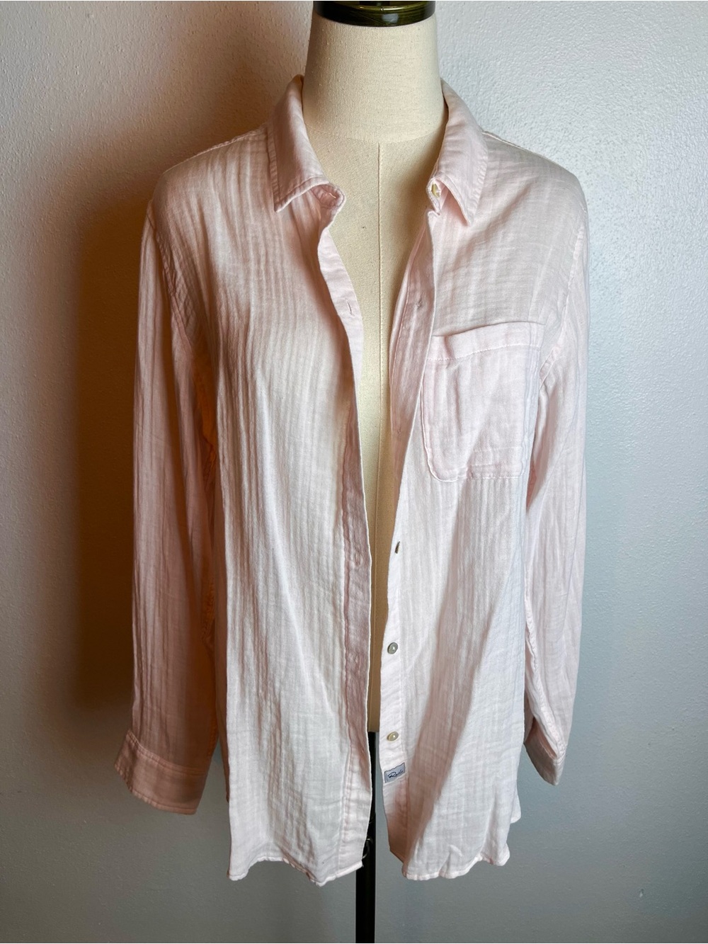 Rails Pale Pink Button-Down Long Sleeve Women’s Shirt 100% Organic Cotton
